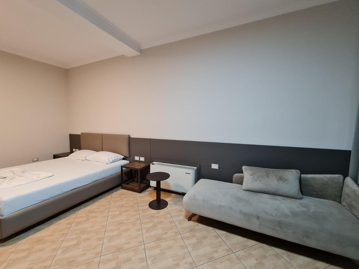 Regina Garden Vlore Ngoại thất bức ảnh
